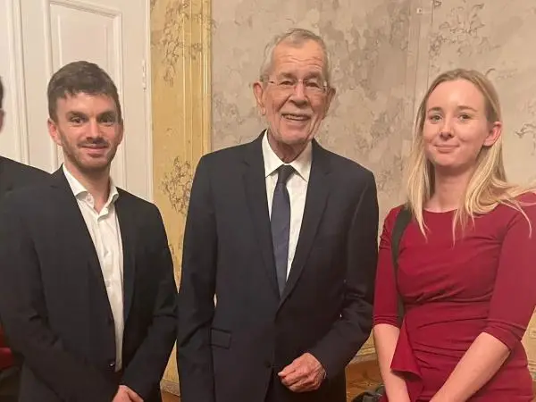 Verein ChronischKrank zu Gast bei Bundespräsident Van der Bellen